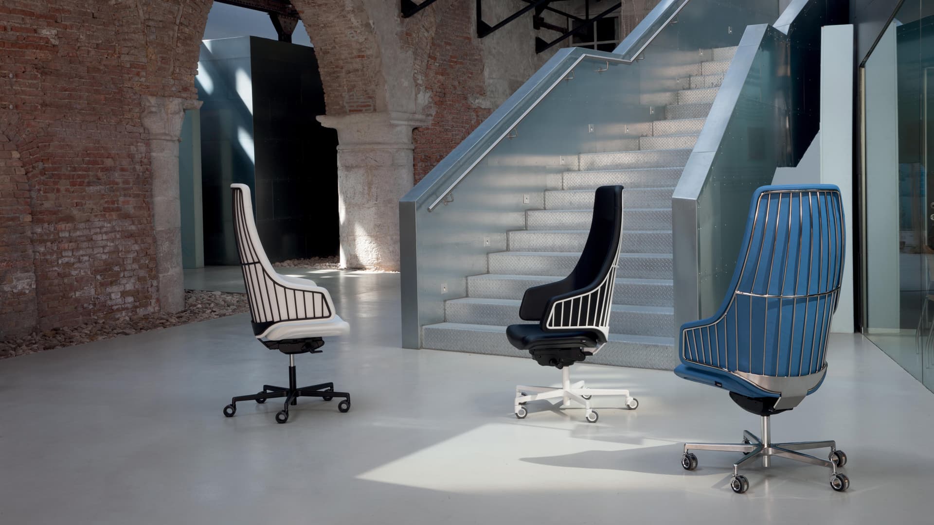 Revolve Active Operative Chair