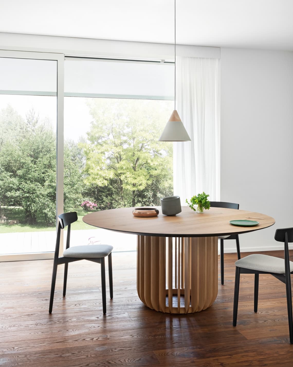 Verona Heavy-Duty Cafeteria Table